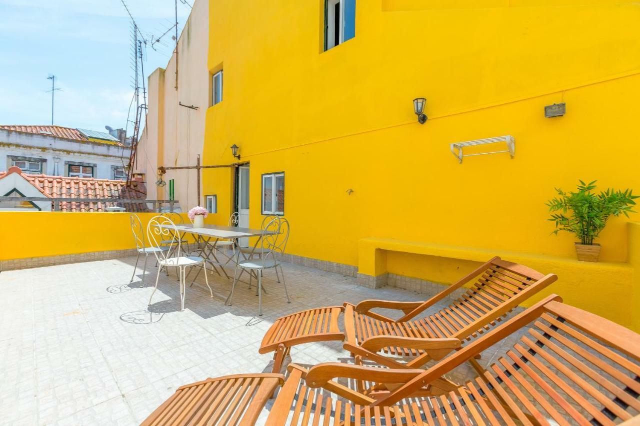 Appartamento Alfama, Bright And Spacious With Private Terrace, By Timecooler Lisbona