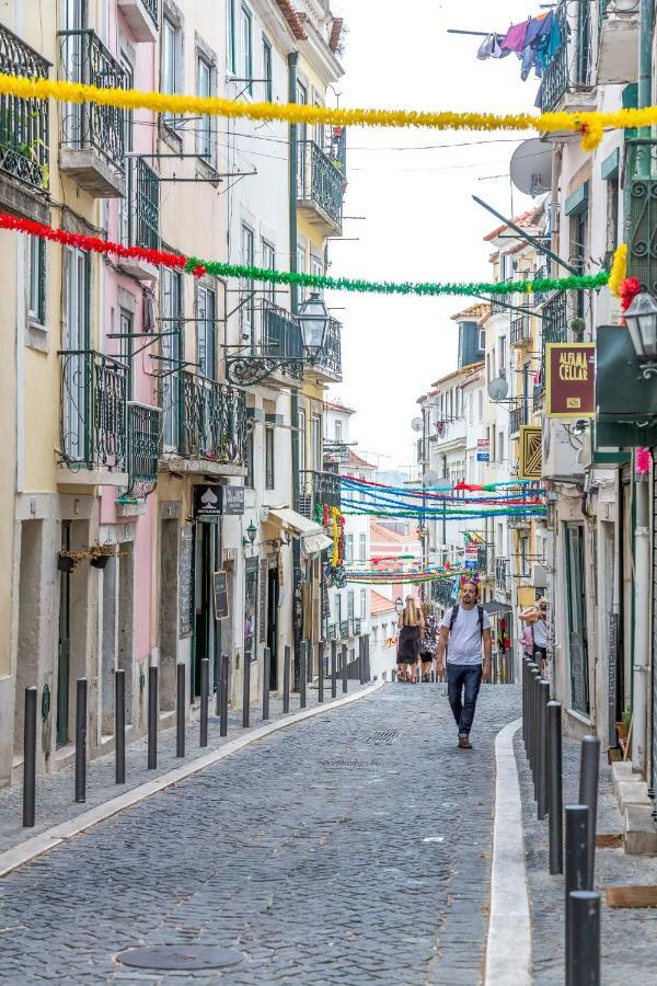 Alfama, Bright And Spacious With Private Terrace, By Timecooler Appartamento Lisbona