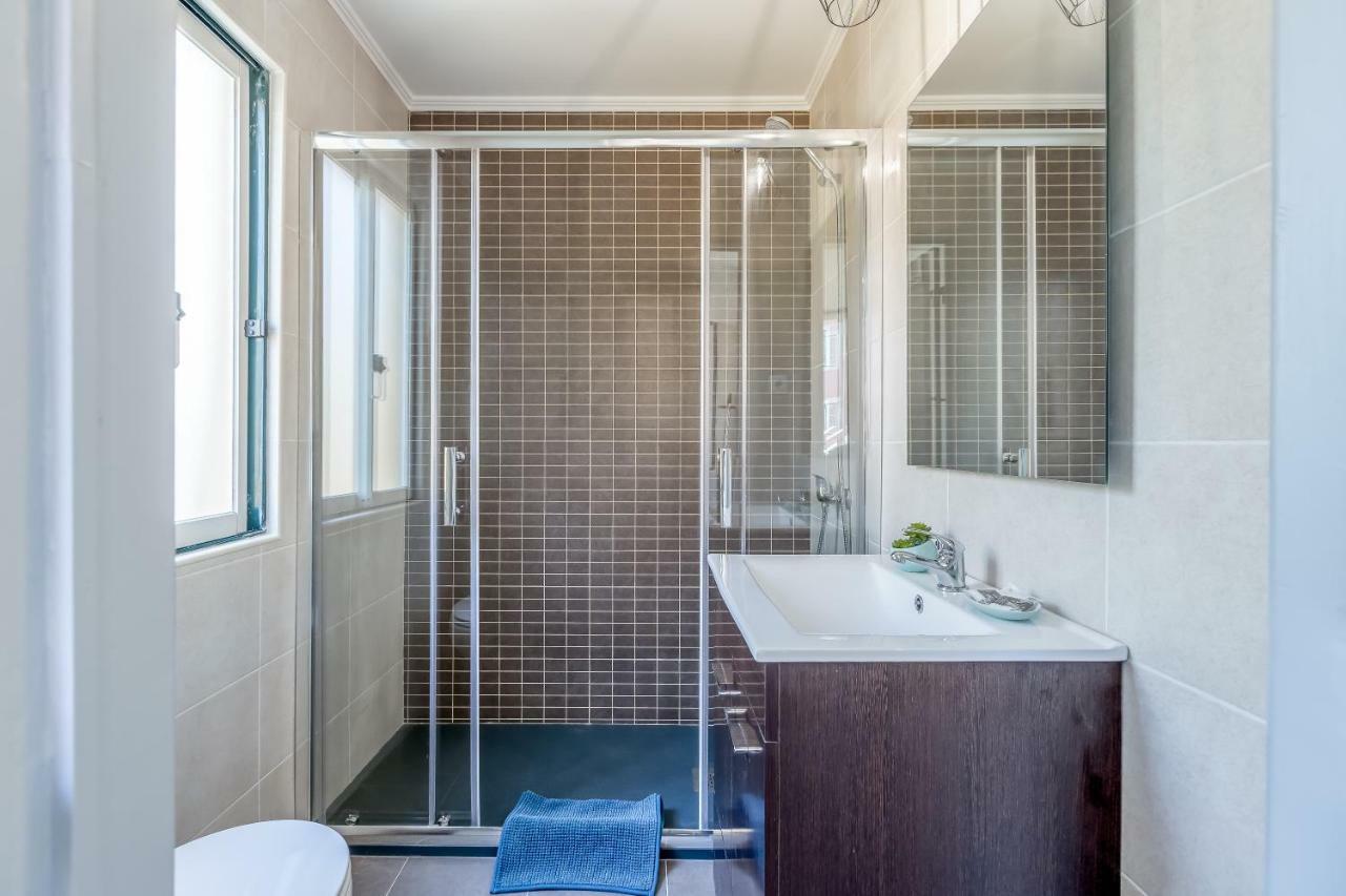 Alfama, Bright And Spacious With Private Terrace, By Timecooler Appartamento *