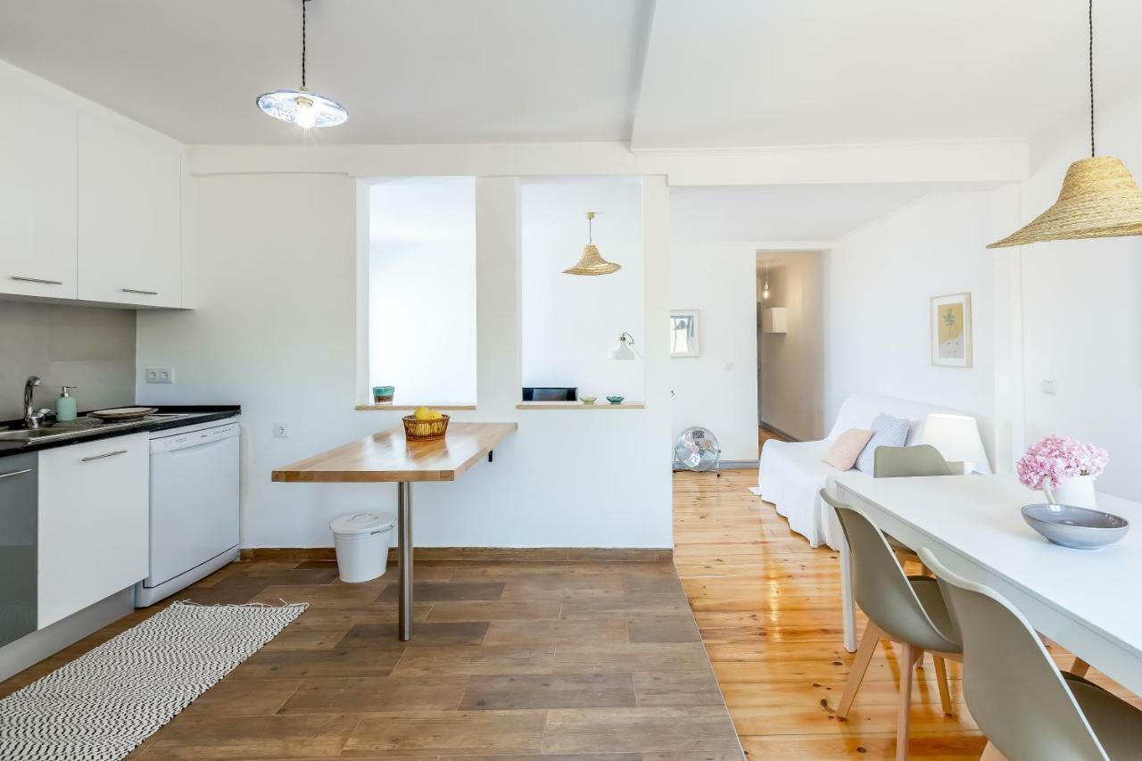 Appartamento Alfama, Bright And Spacious With Private Terrace, By Timecooler